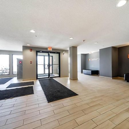 Bright Luxe Condo, Ac, Top Floor, King Bed, Balcony! Edmonton Exterior foto